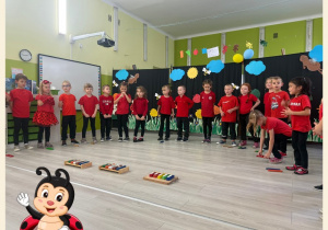 Dzieci z grupy III występują